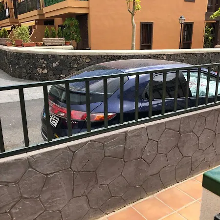 Apartment Geranios *